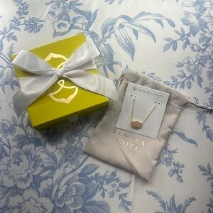 Kendra Scott Necklace